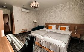 Sztuka Smaku - Restauracja I Hotelik